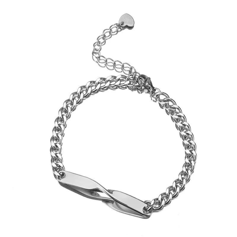 Pulsera de pareja personalizada con diseño de cinta de Moebius